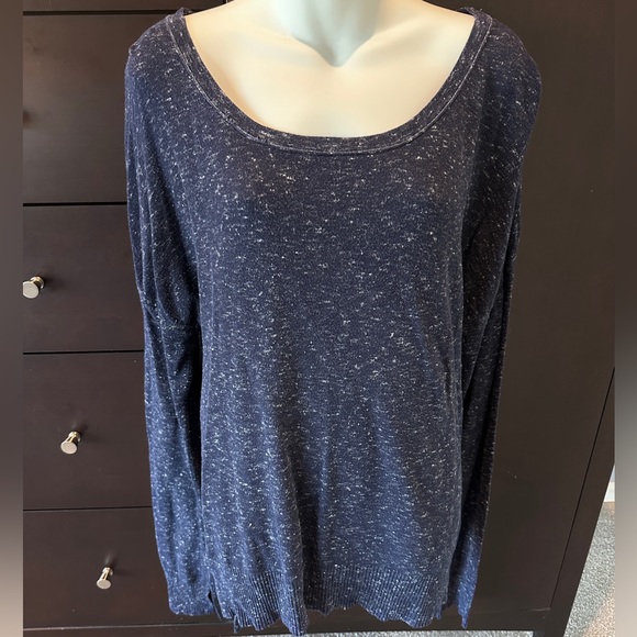 rag & bone Tops - Rag & Bone/Knit Scoop Neck Lightweight, Dk Blue Marled Low-High, Side Split, S